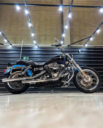 HARLEY-DAVIDSON DYNA SUPER GLIDE CUSTOM HARLEY-DAVIDSON DYNA SUPER GLIDE CUSTOM